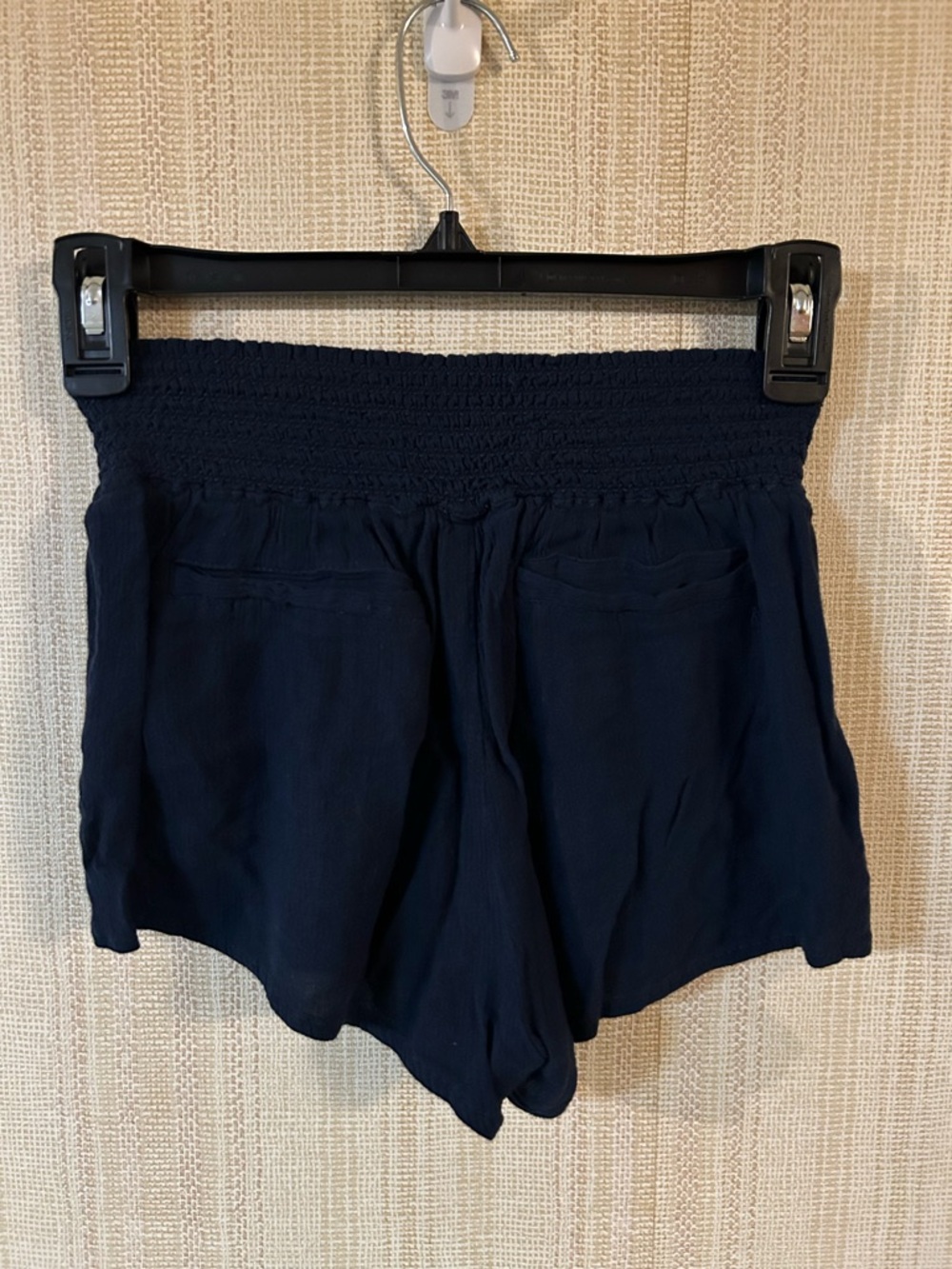 Shorts - Picture 2 of 3